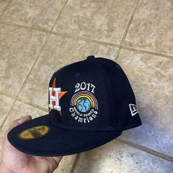 New Era Houston Astros 2017 World Series Champions Groovy Patch Blue UV 7 3/8 - Picture 3 of 10